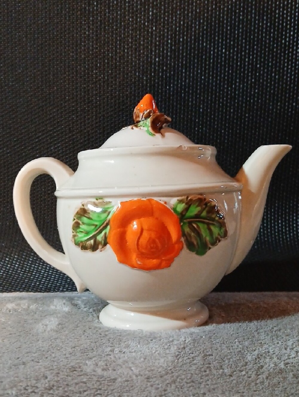 Vintage Japan Teapot - Picture 2 of 7